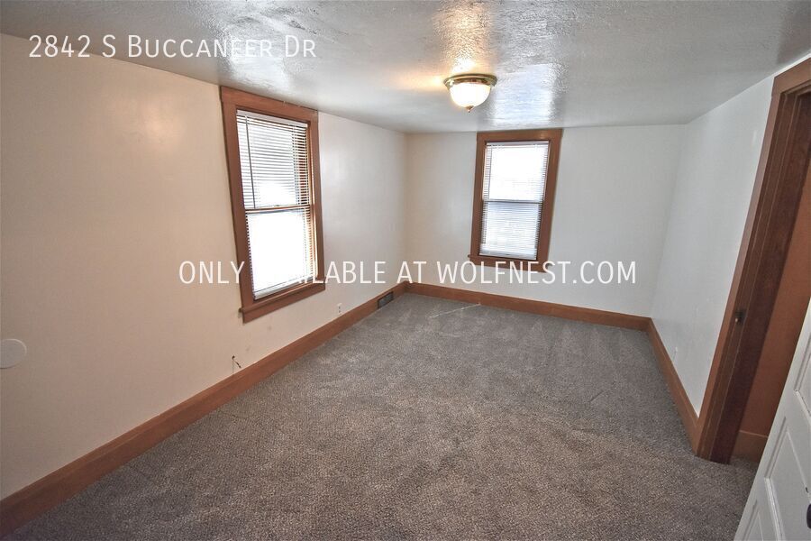 Spacious 2+ Bed Magna Home! No Deposit Option! property image