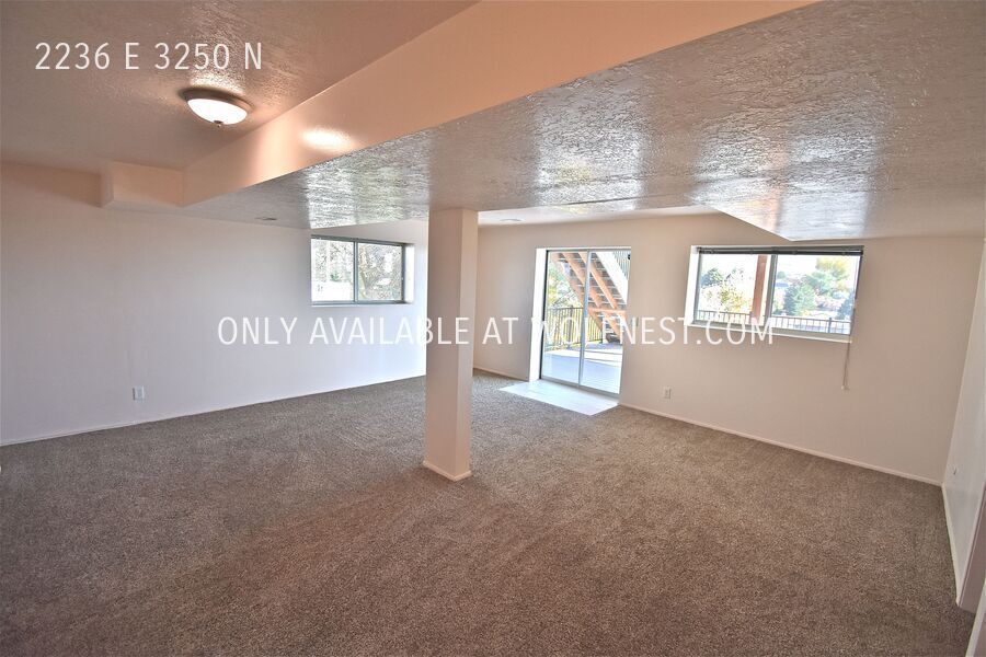 Gorgeous 4 Bed Layton Home! No Deposit Option! property image