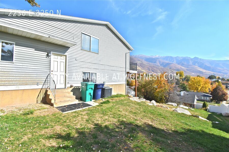 Gorgeous 4 Bed Layton Home! No Deposit Option! property image