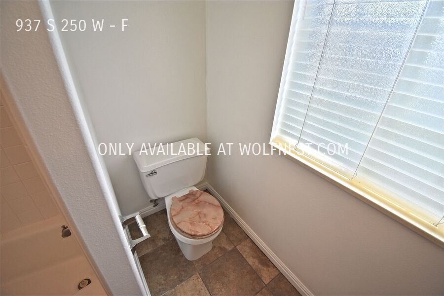 Amazing 3 Bed Provo Condo! No Deposit Option! property image