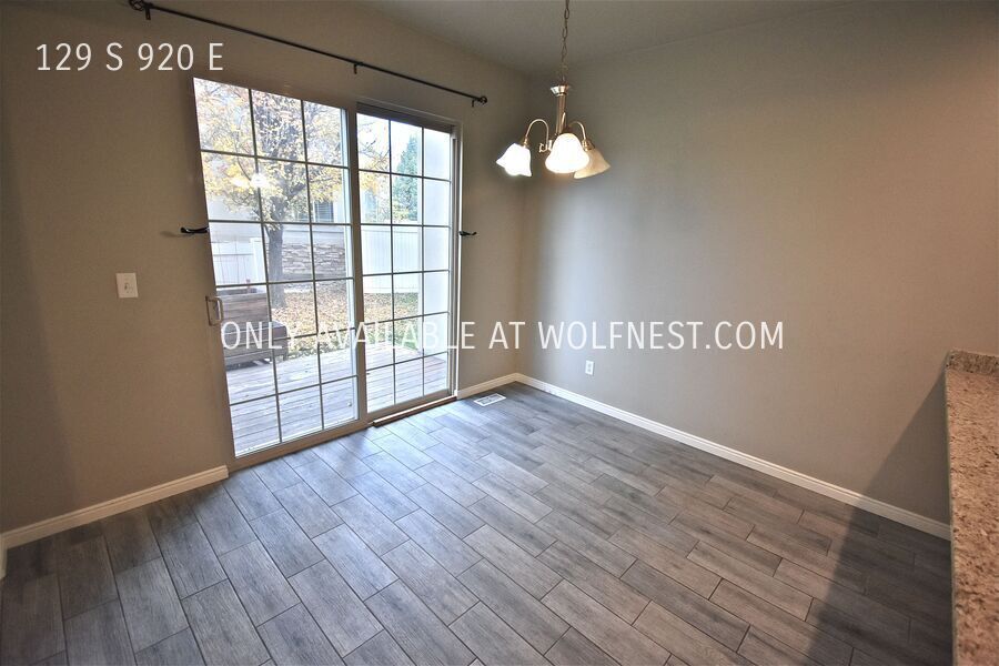 Spacious 4 Bed American Fork Townhome! No Deposit Option! property image