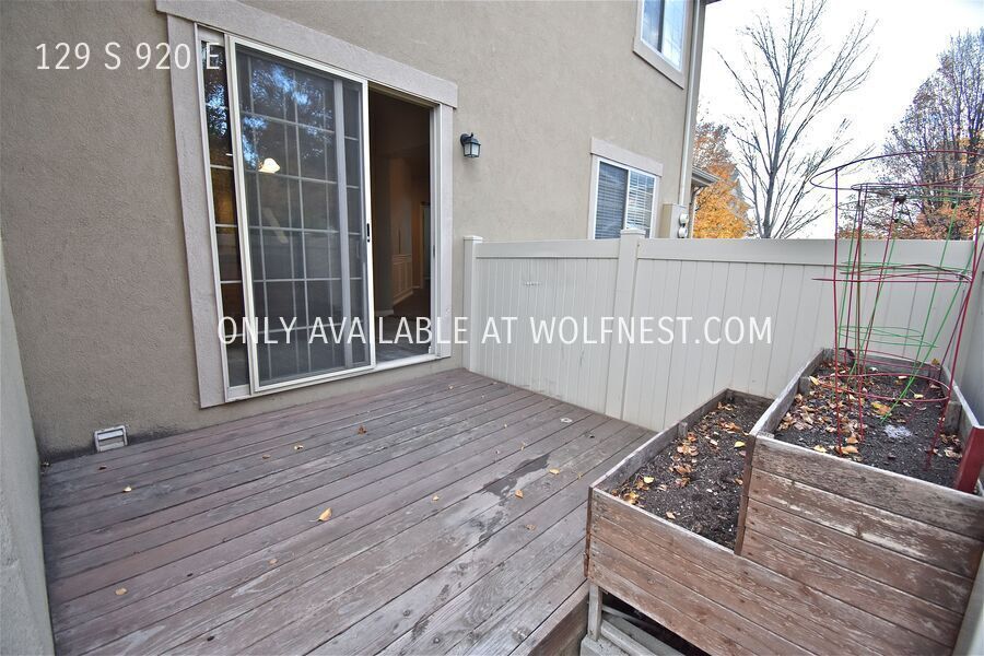 Spacious 4 Bed American Fork Townhome! No Deposit Option! property image