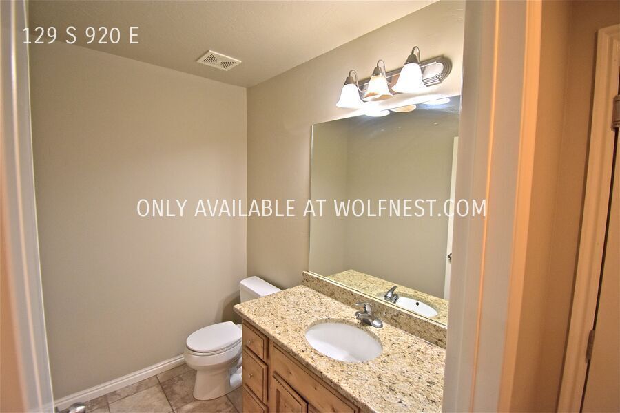 Spacious 4 Bed American Fork Townhome! No Deposit Option! property image