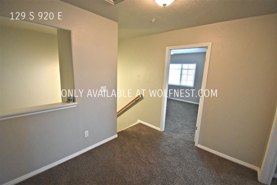 Spacious 4 Bed American Fork Townhome! No Deposit Option! property image
