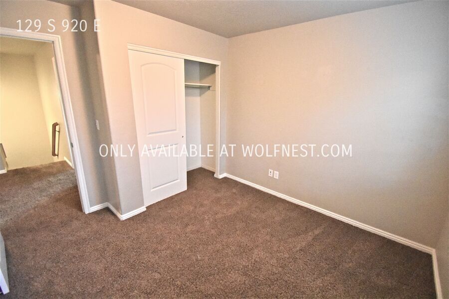Spacious 4 Bed American Fork Townhome! No Deposit Option! property image