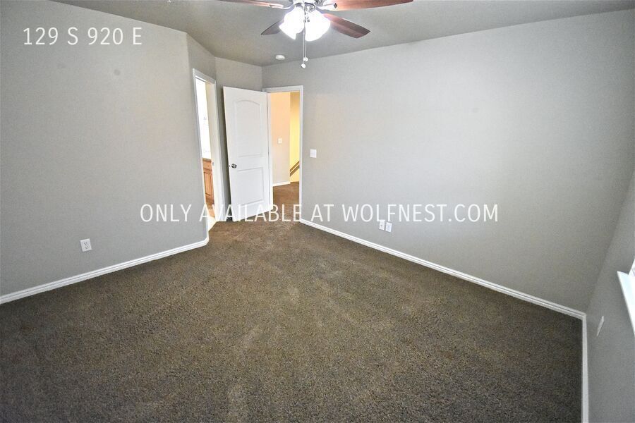 Spacious 4 Bed American Fork Townhome! No Deposit Option! property image