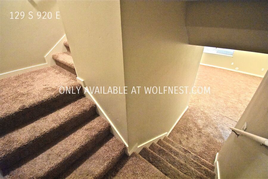 Spacious 4 Bed American Fork Townhome! No Deposit Option! property image