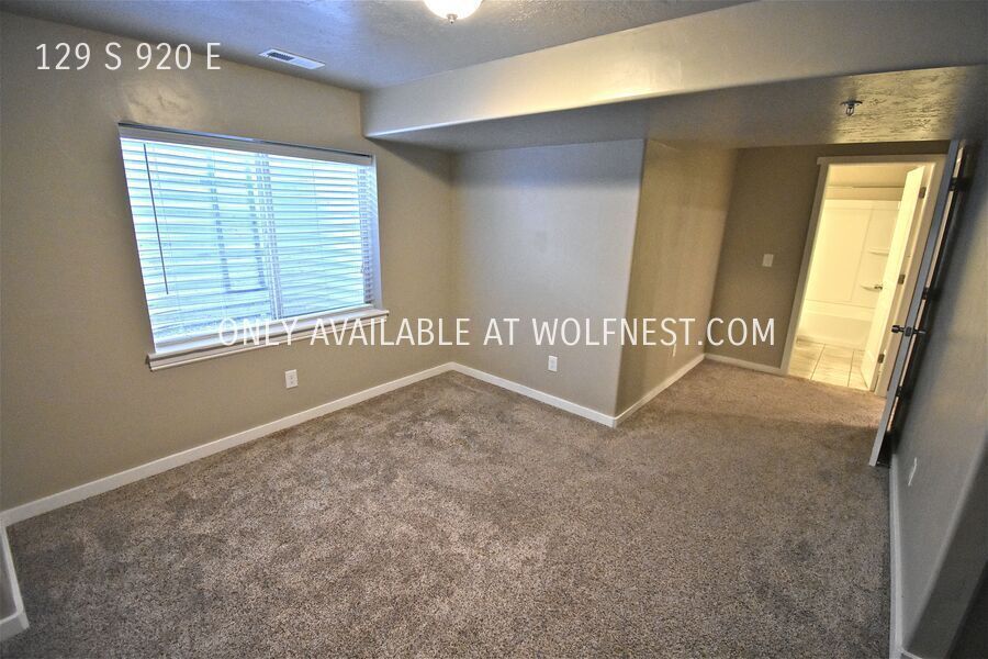 Spacious 4 Bed American Fork Townhome! No Deposit Option! property image