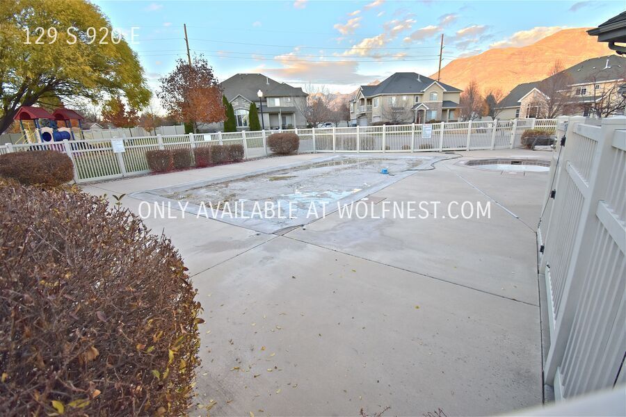 Spacious 4 Bed American Fork Townhome! No Deposit Option! property image