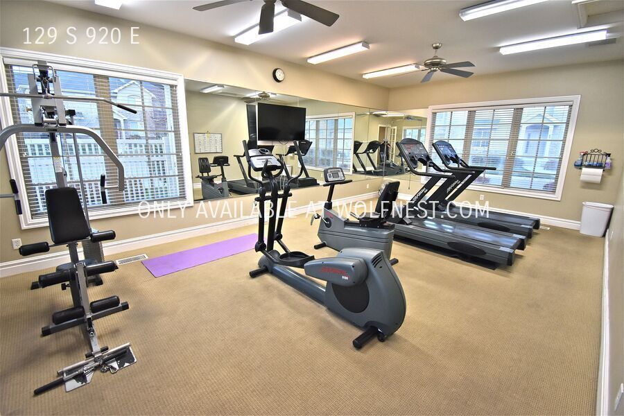 Spacious 4 Bed American Fork Townhome! No Deposit Option! property image