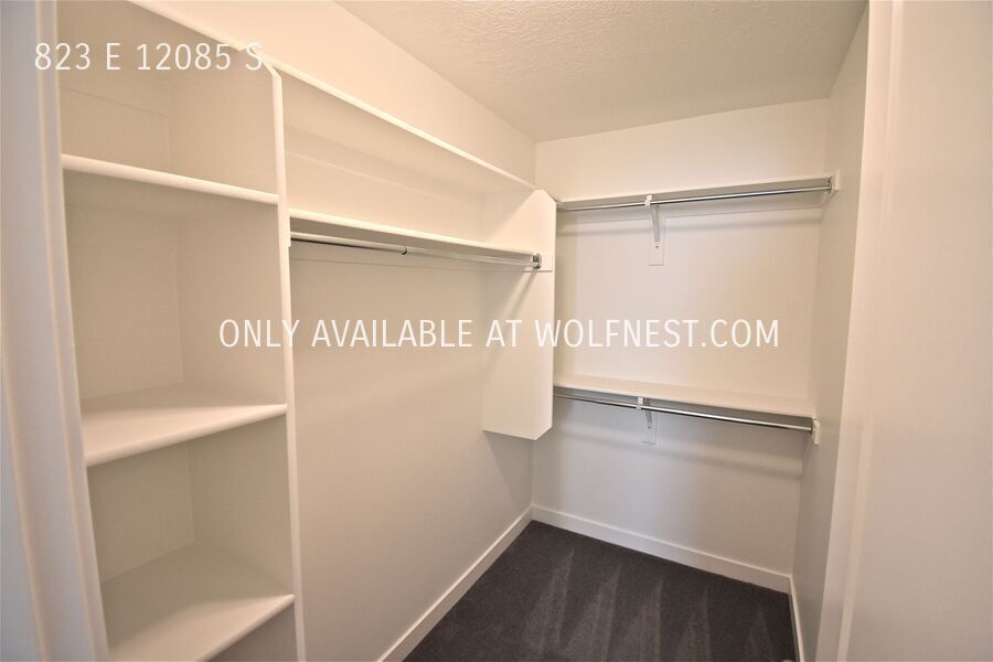 Gorgeous 3 Bed Draper Townhome! No Deposit Option! property image