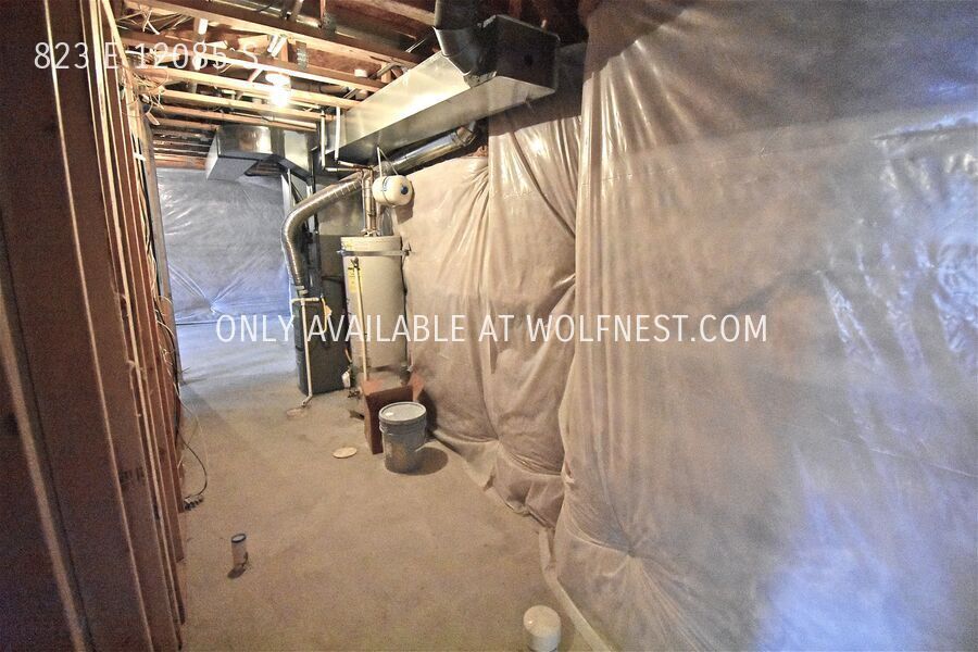 Gorgeous 3 Bed Draper Townhome! No Deposit Option! property image