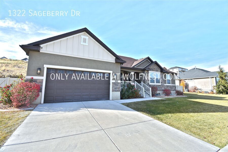 Spacious 6 Bed Santaquin Home! No Deposit Option! property image