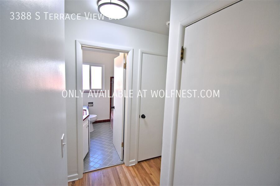 Stunning 4 Bedroom Millcreek Home! property image