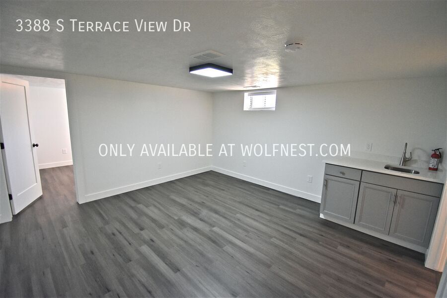 Stunning 4 Bedroom Millcreek Home! property image