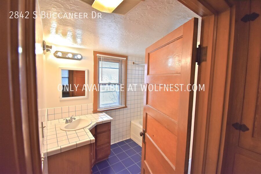 Spacious 2+ Bed Magna Home! No Deposit Option! property image