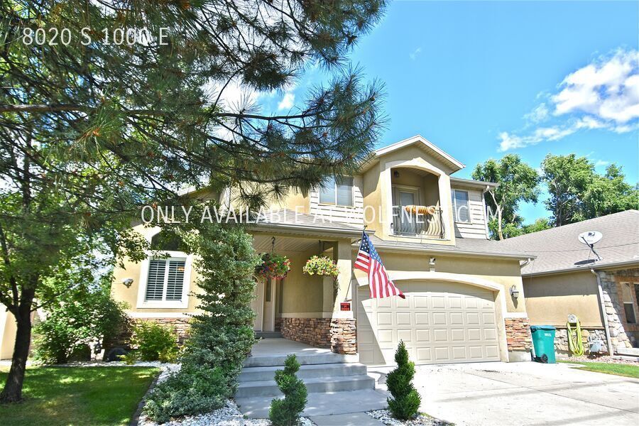 Gorgeous 4 Bedroom Sandy Home! property image