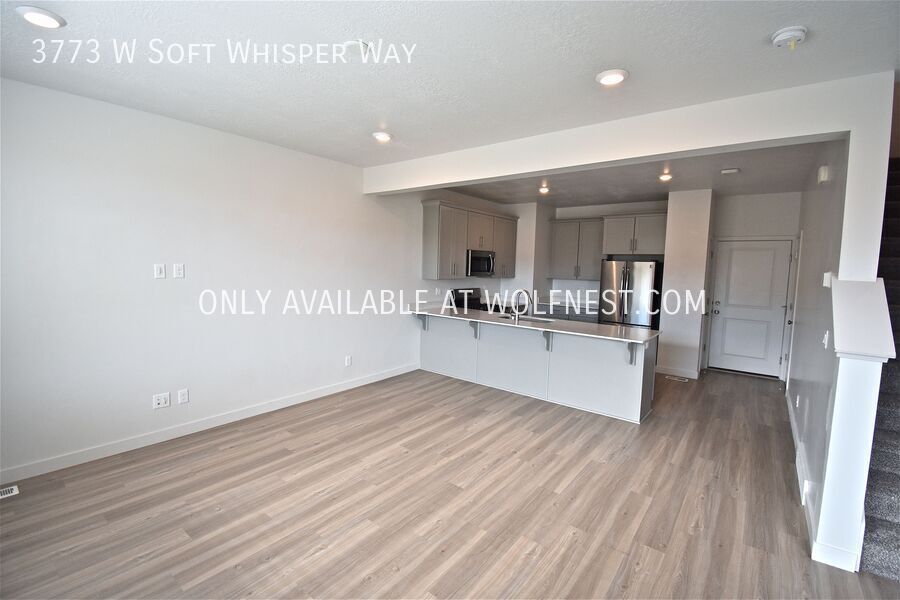 Stunning 4 Bed Herriman Townhome! property image