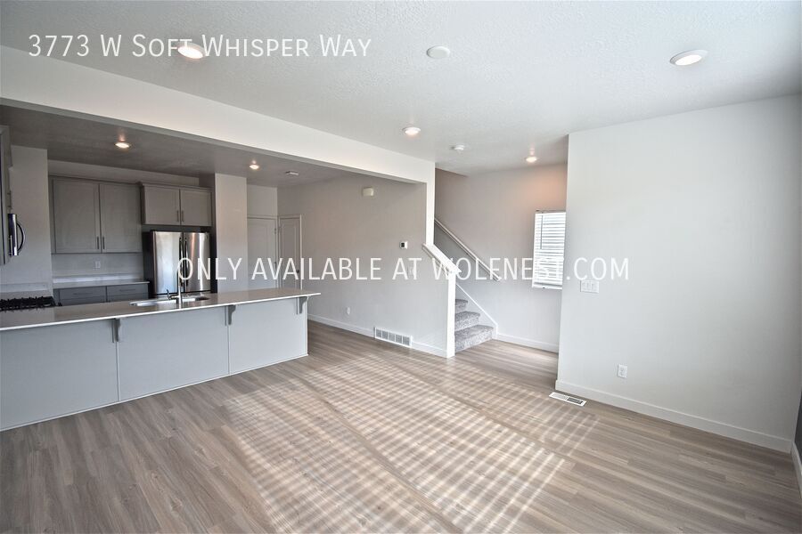 Stunning 4 Bed Herriman Townhome! property image