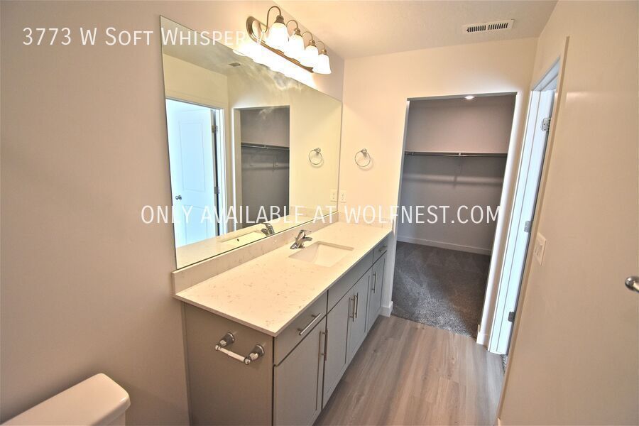 Stunning 4 Bed Herriman Townhome! property image