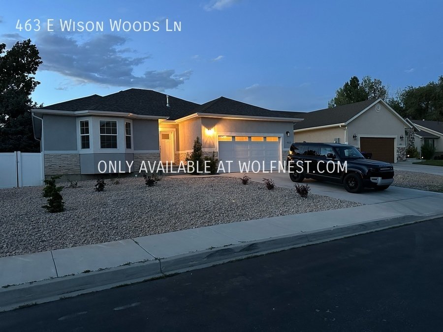 Stunning 6 Bed Fort Union Home! No Deposit Option! property image