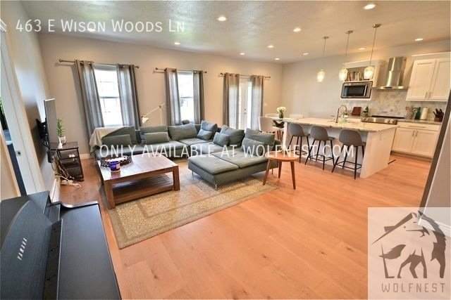 Stunning 6 Bed Fort Union Home! No Deposit Option! property image