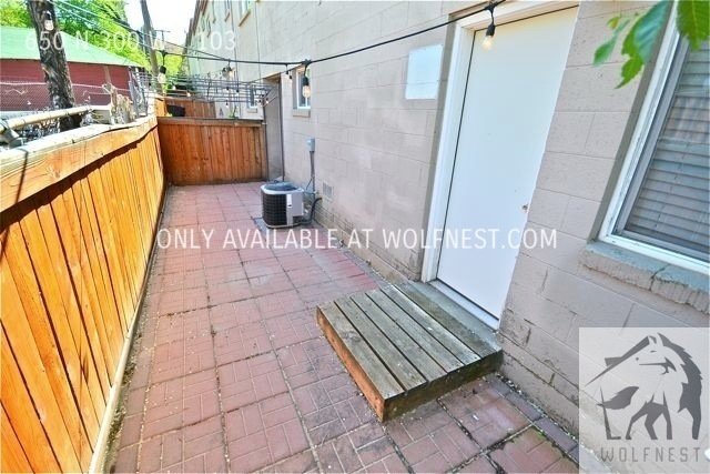 Stunning 1 Bed Downtown Unit! No Deposit Option! property image