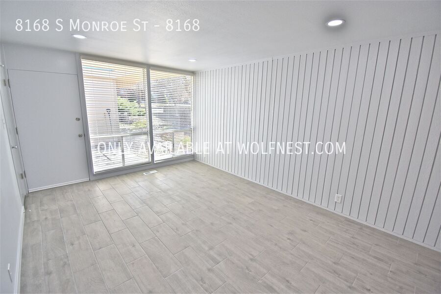 Remodeled 2 Bed Sandy Unit! No Deposit Option! property image