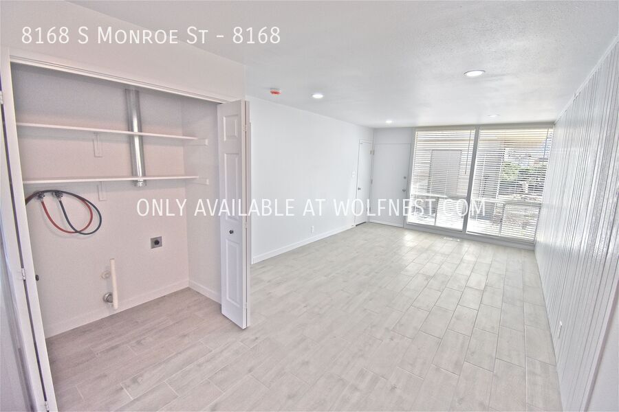 Remodeled 2 Bed Sandy Unit! No Deposit Option! property image