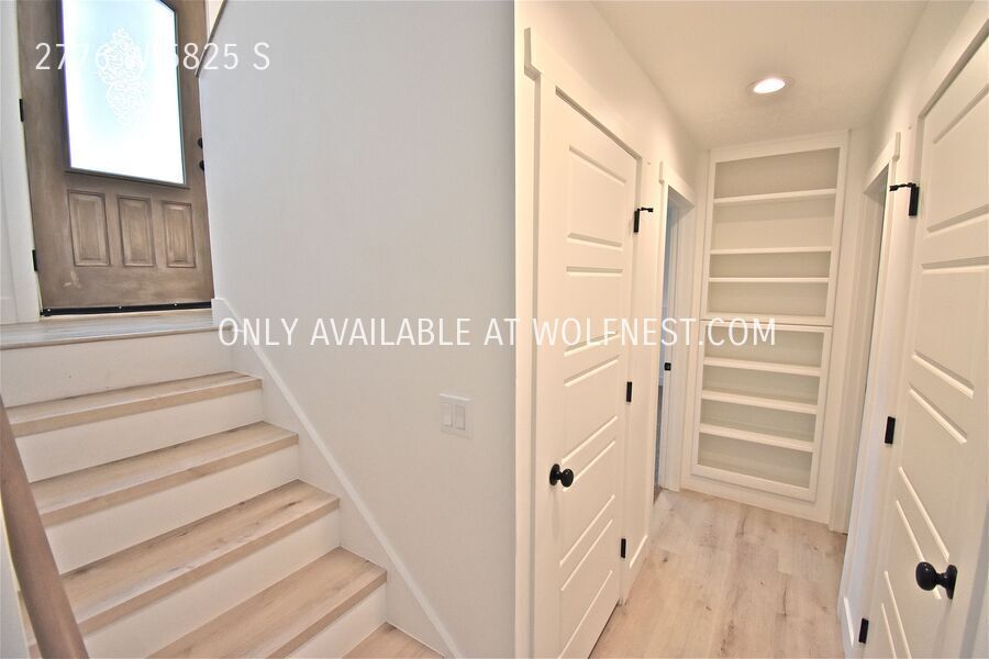 Remodeled 4 Bed Roy Home! No Deposit Option! property image