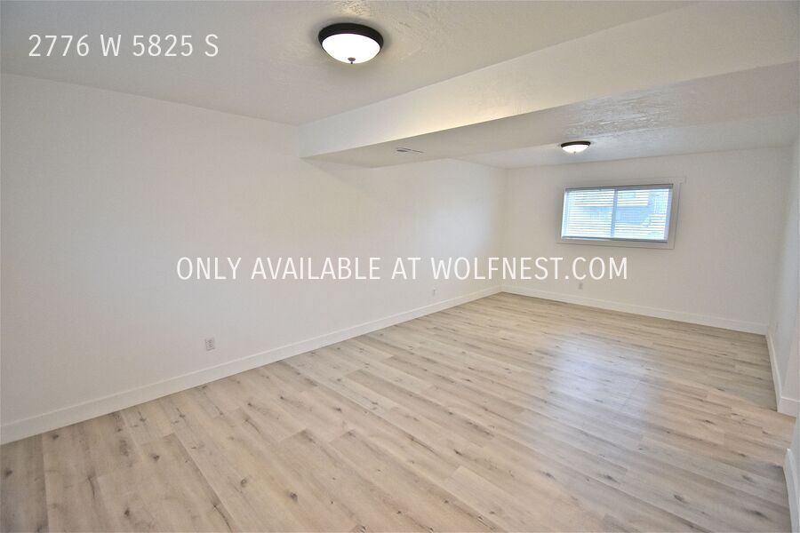 Remodeled 4 Bed Roy Home! No Deposit Option! property image