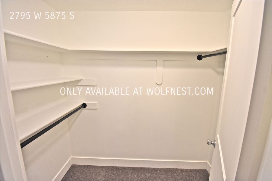 Remodeled 4 Bed Roy Home! No Deposit Option! property image