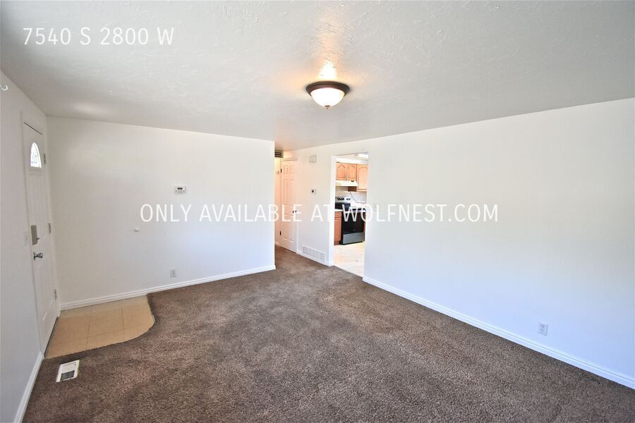 No Deposit Option! Lovely 4 Bedroom West Jordan Home! property image