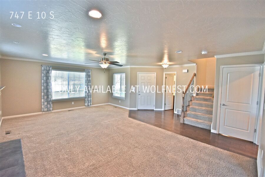 Beautiful 4 Bed American Fork Townhome! No Deposit Option! property image