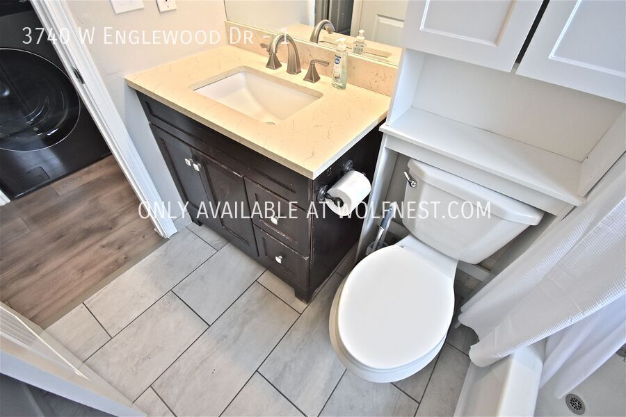 Remodeled 2 Bed Taylorsville Upstairs Unit! No Deposit Option! property image