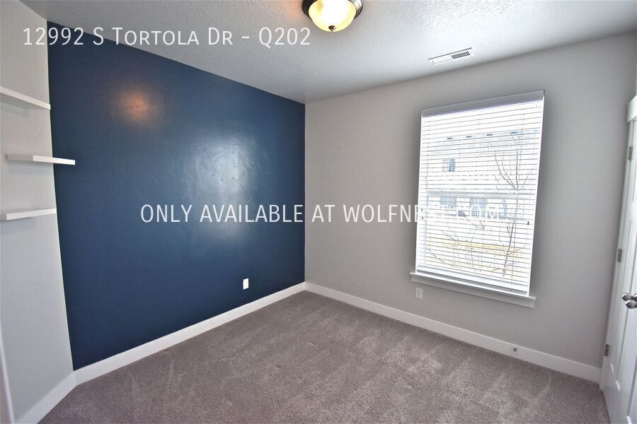 Amazing 3 Bed Herriman Condo! No Deposit Option! property image