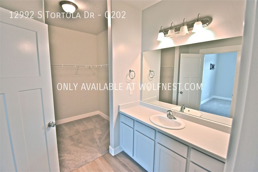 Amazing 3 Bed Herriman Condo! No Deposit Option! property image