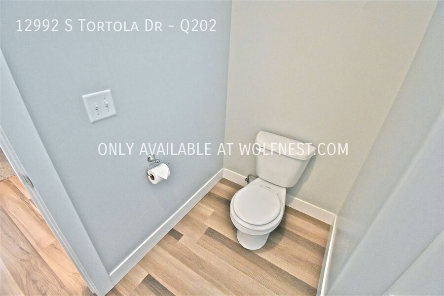 Amazing 3 Bed Herriman Condo! No Deposit Option! property image