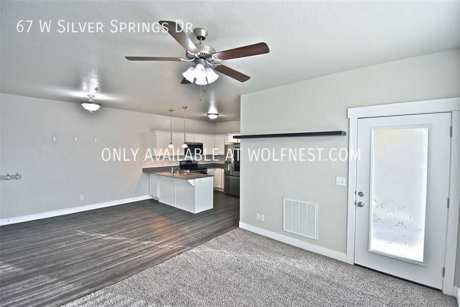 Stunning 3 Bed Vineyard Condo! No Deposit Option! property image