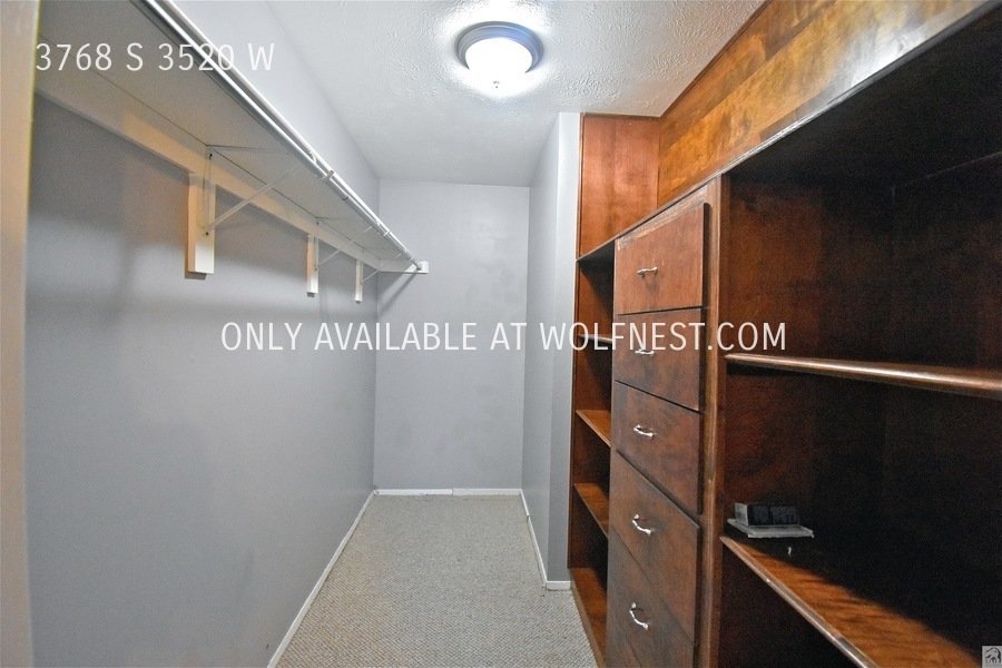 Lovely 3 Bed West Valley Townhome! No Deposit Option! property image