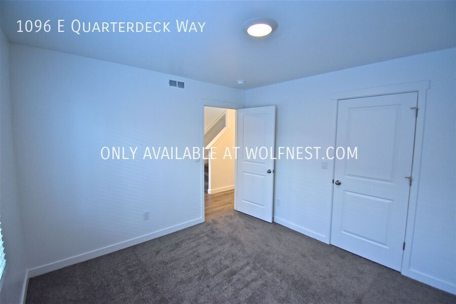 Stunning 4 Bed Saratoga Springs Townhome! No Deposit Option! property image