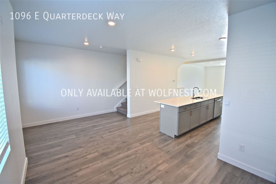 Stunning 4 Bed Saratoga Springs Townhome! No Deposit Option! property image