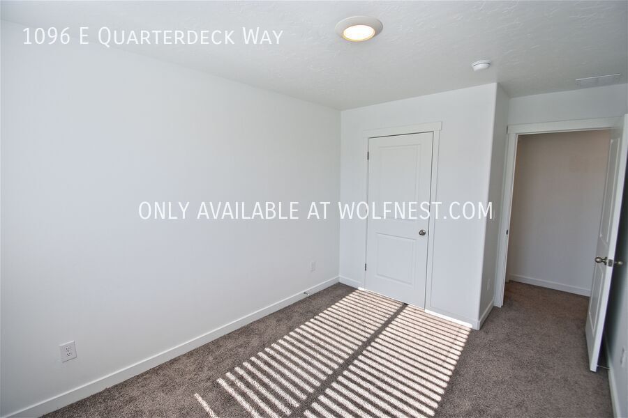 Stunning 4 Bed Saratoga Springs Townhome! No Deposit Option! property image