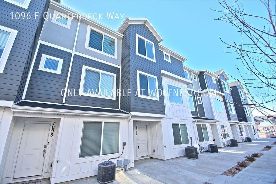 Stunning 4 Bed Saratoga Springs Townhome! No Deposit Option! property image