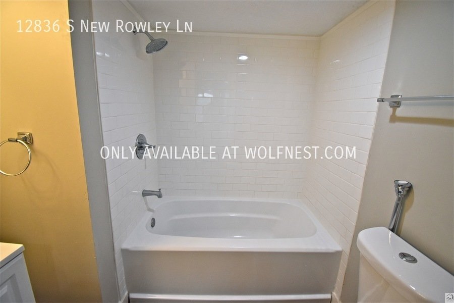 Gorgeous 3 Bed Herriman Townhome! No Deposit Option! property image