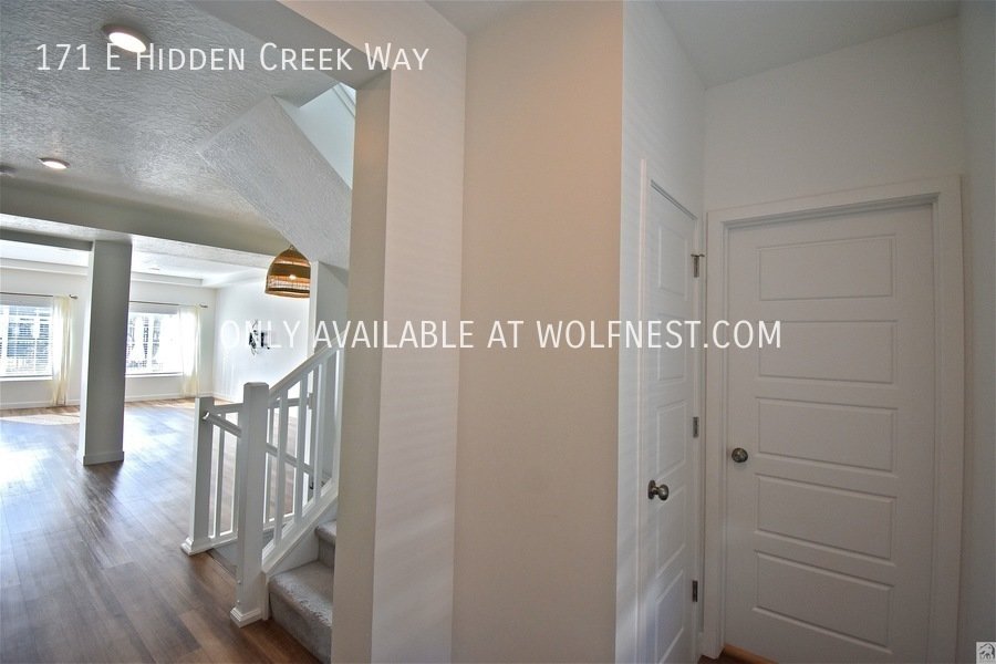 Stunning 4 Bed Saratoga Springs Home! No Deposit Option! property image