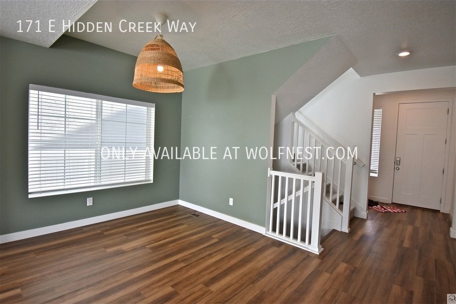 Stunning 4 Bed Saratoga Springs Home! No Deposit Option! property image