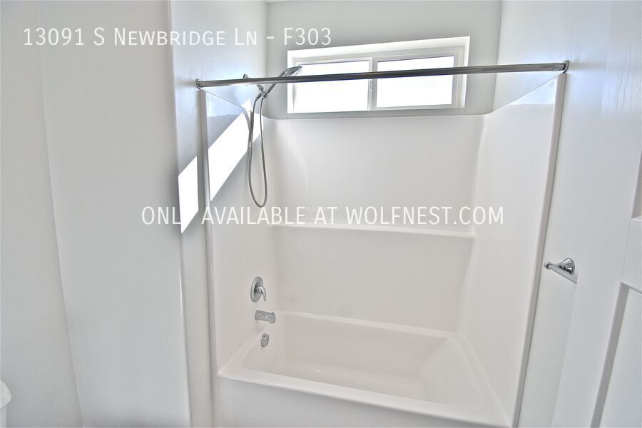 Stunning 3 Bedroom Herriman Condo! property image