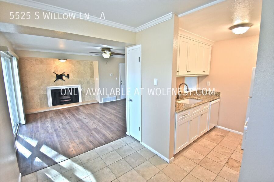 Gorgeous 2 Bedroom Murray Condo! property image