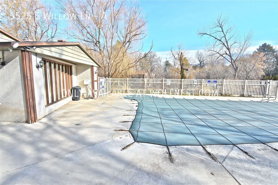 Gorgeous 2 Bedroom Murray Condo! property image